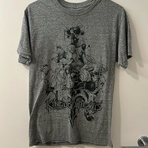 Disney Kingdom of Hearts Collab Gray T-Shirt Size Small